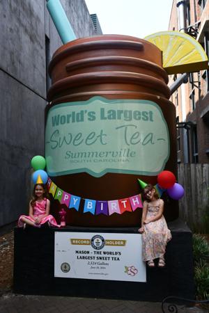 Summerville’s ‘Hold My Tea Bar Crawl’ returns